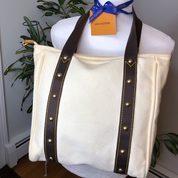 SOLD - Picture 2 of 8